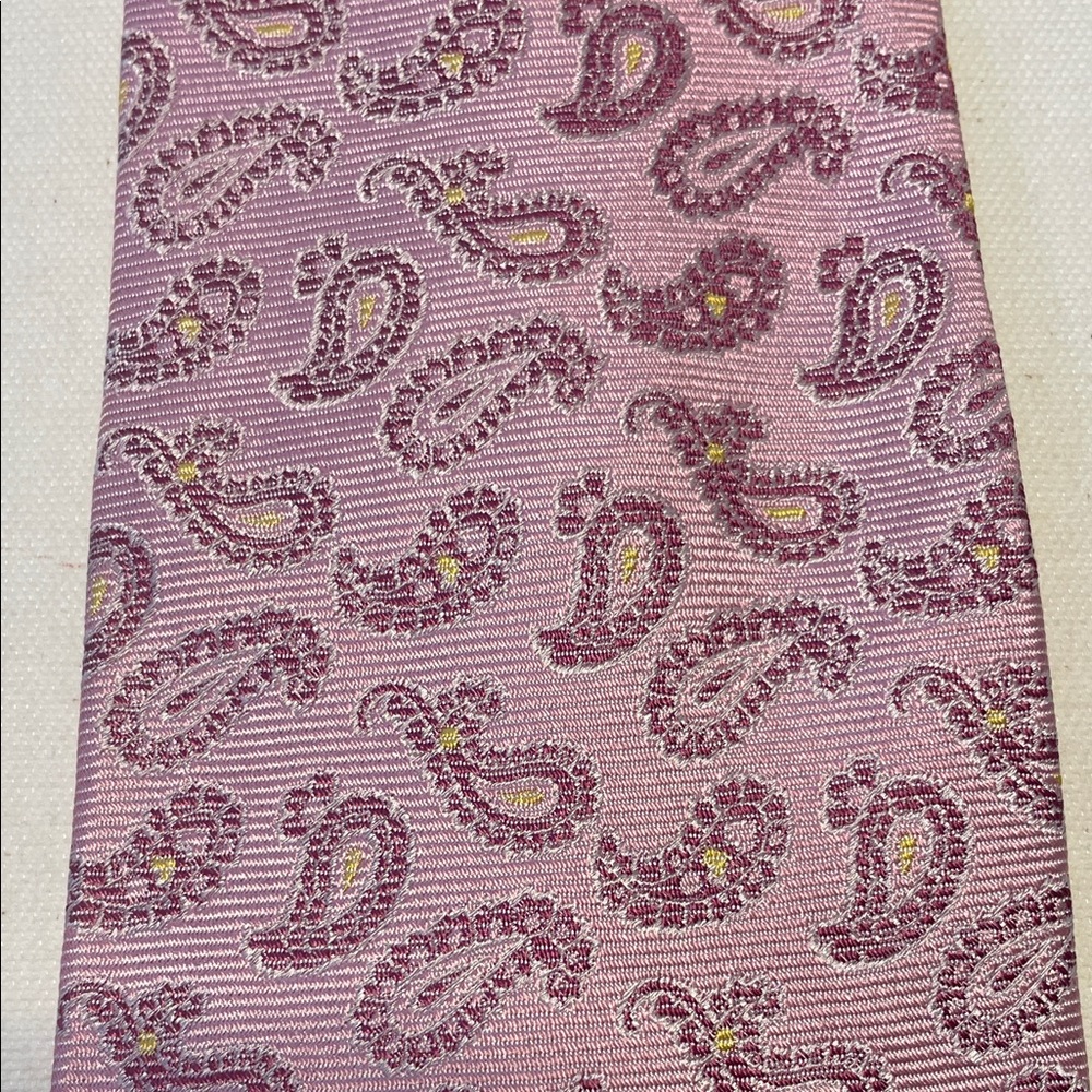 PAUL FREDRICK Silk Hand-Tailored Pink & Gold Paisley Tie Preppy Office Classic - Picture 5 of 6